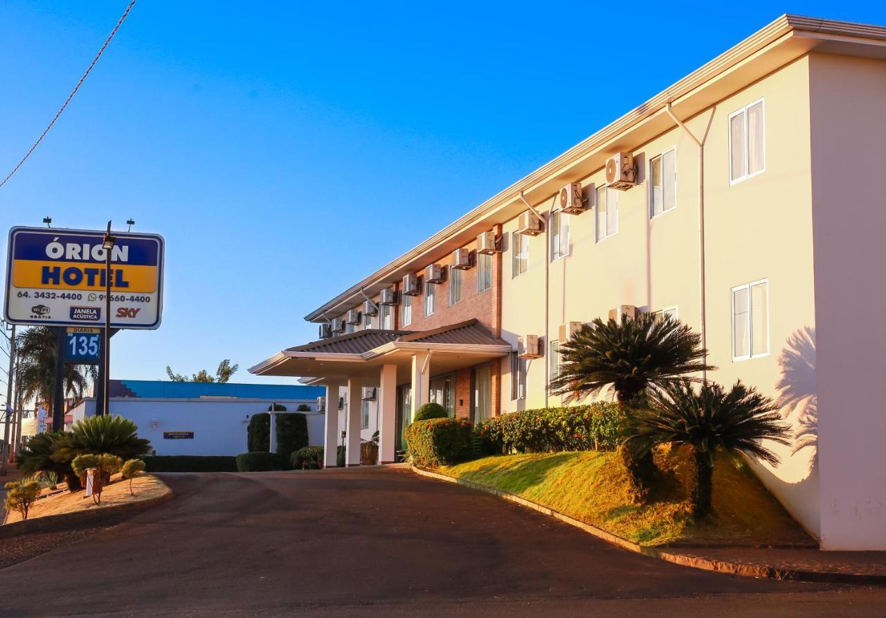 Orion Hotel Itumbiara Exteriör bild