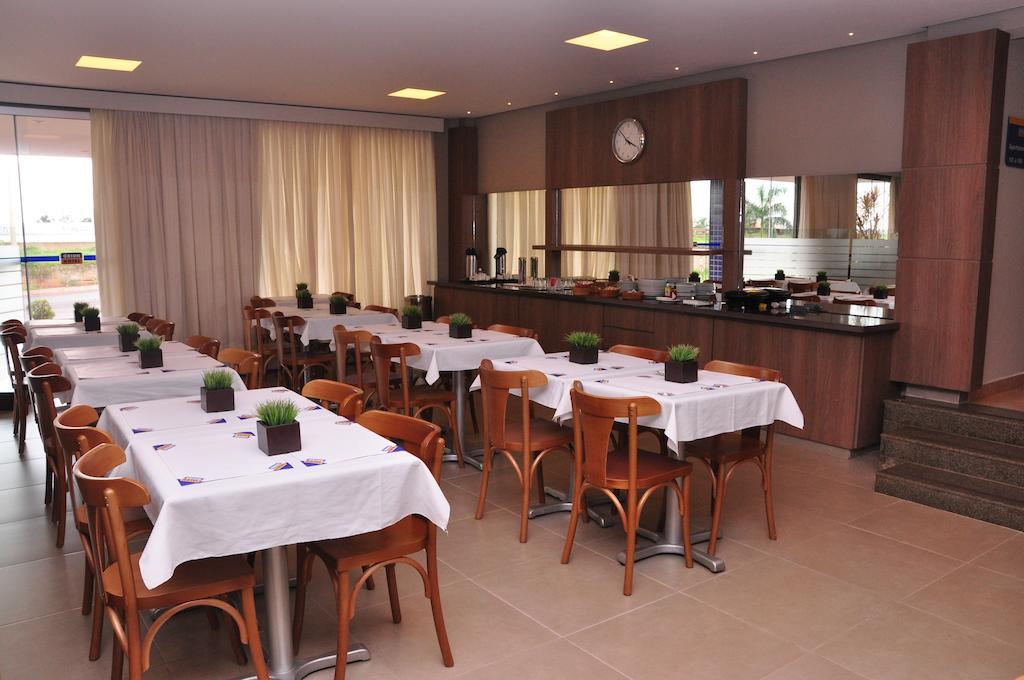 Orion Hotel Itumbiara Exteriör bild